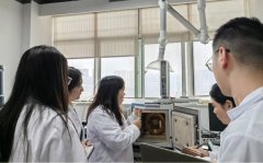 以专业力量保障全市食物药品